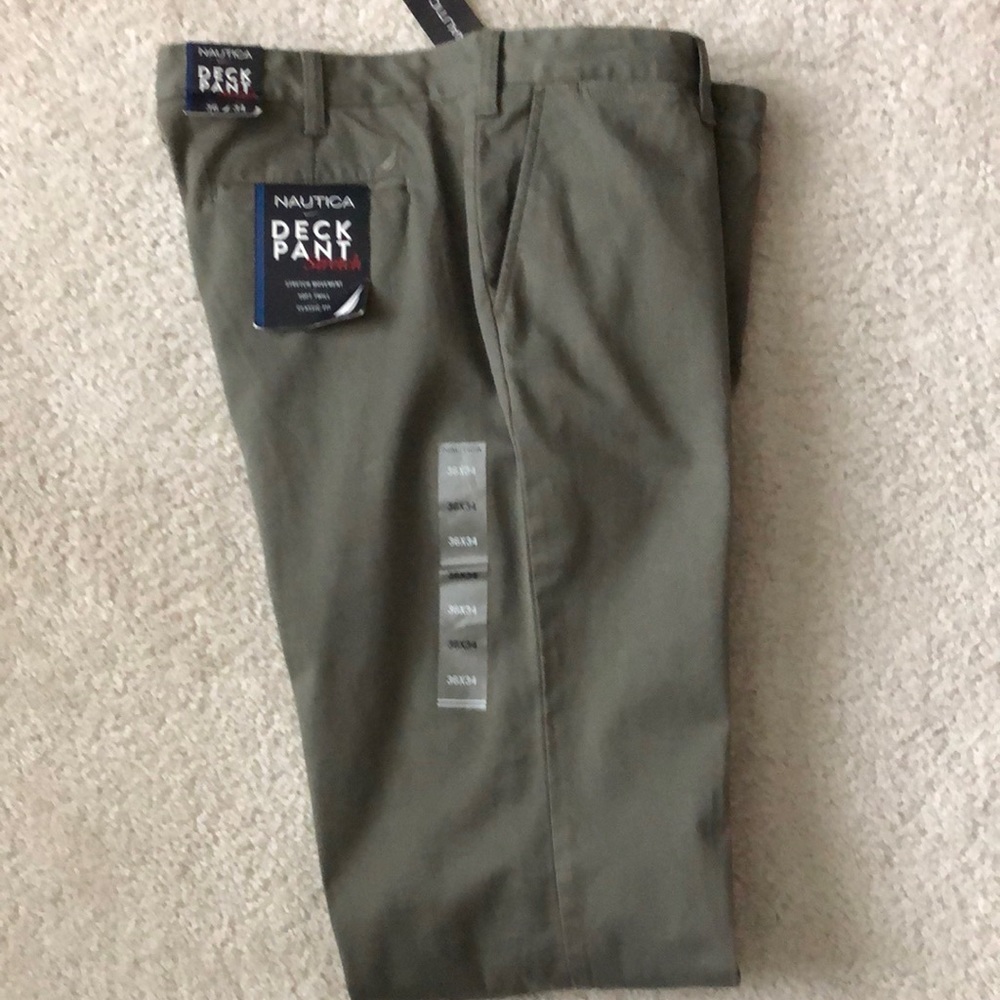 Mens 36x34 new Nautica Deck Pant. Stretch version